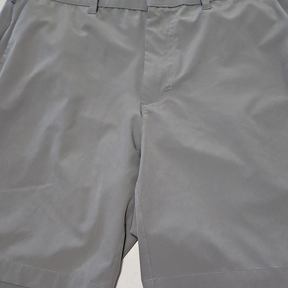 Fabletics Men's Gray Performance Shorts Size 33-34 Waist